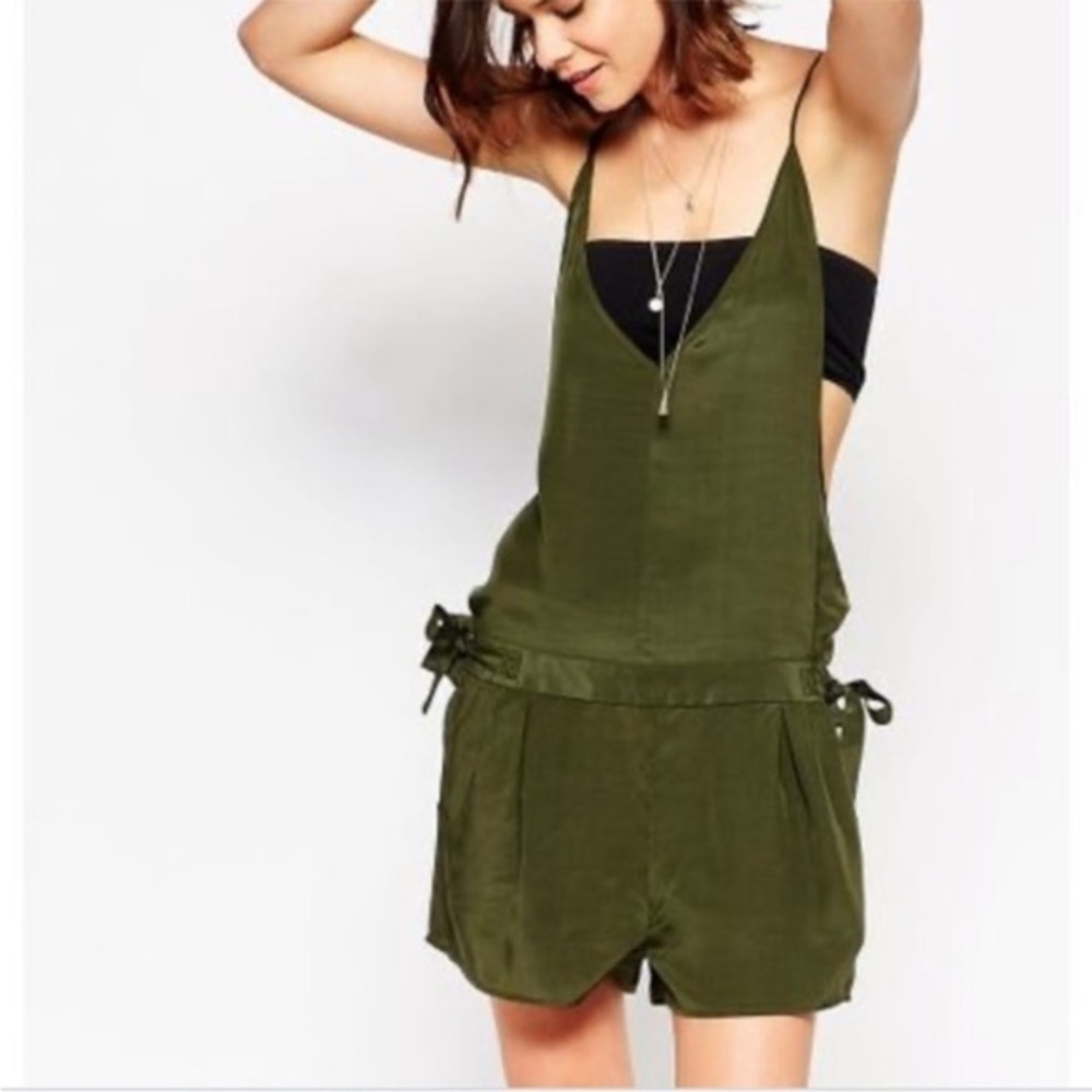 House of Harlow 1960 Army Green Silk Abbey Overall Romper Medium